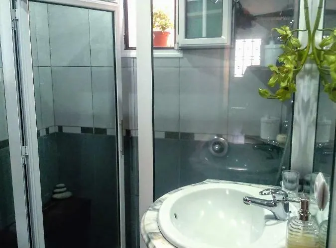 Casa Da Maria 15 - - Familias Funchal (Madeira)